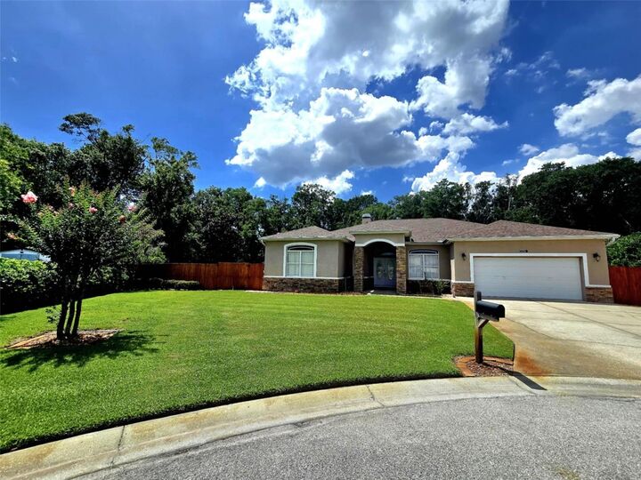 Property Photo:  10305 Worthy Lamb Way  FL 34654 