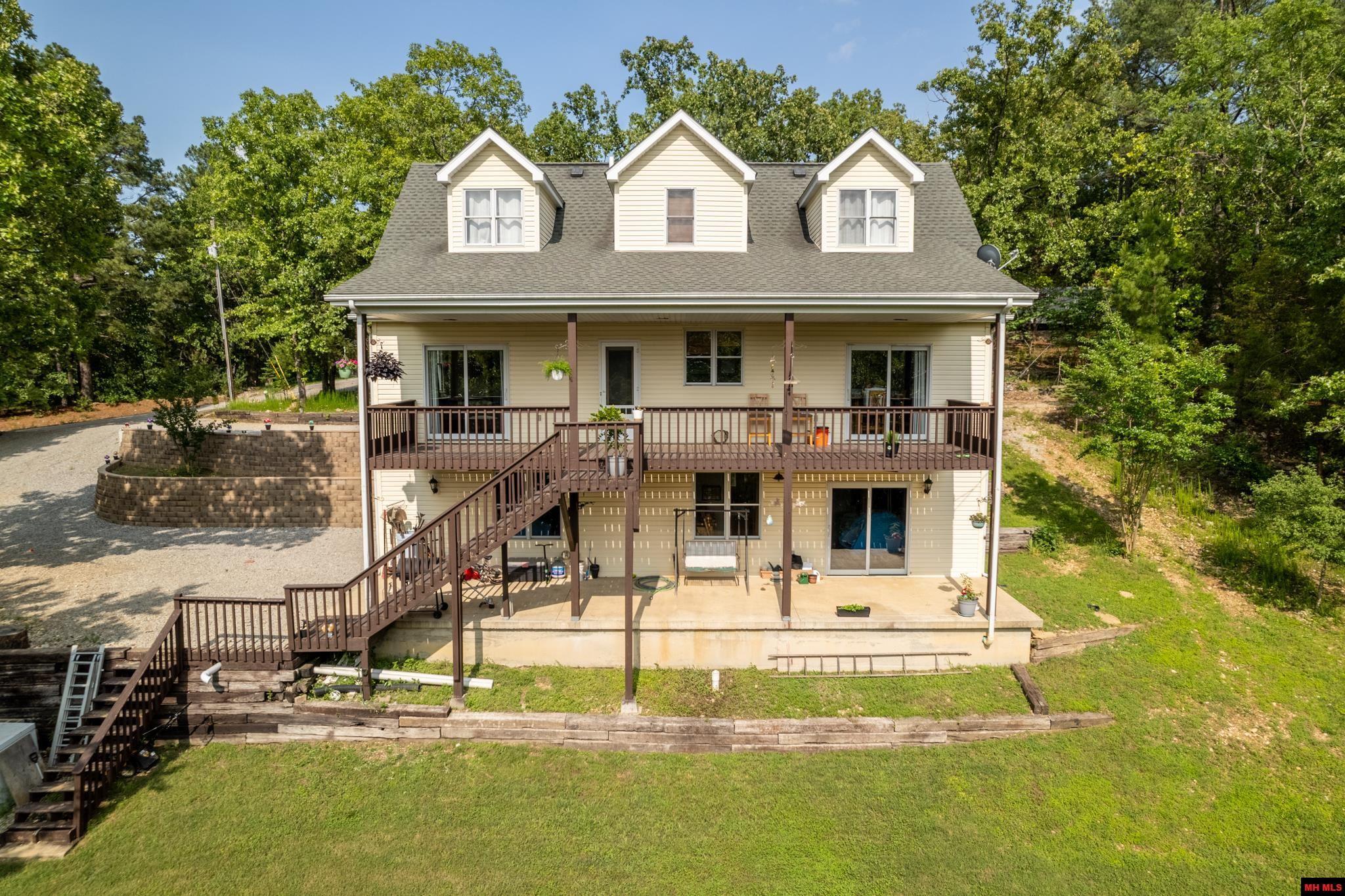 Property Photo: 897 Cr 396 AR 72653