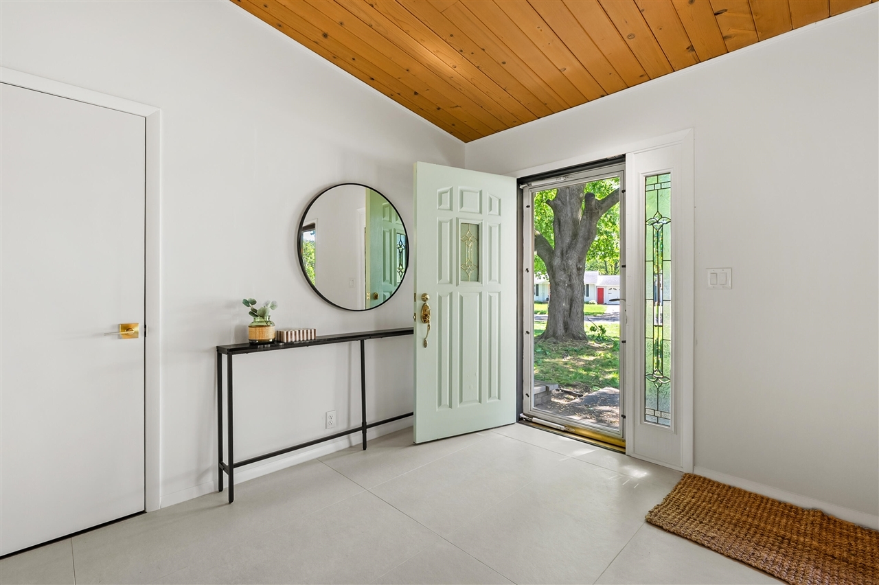 Property Photo: 520 N West Street MI 49038