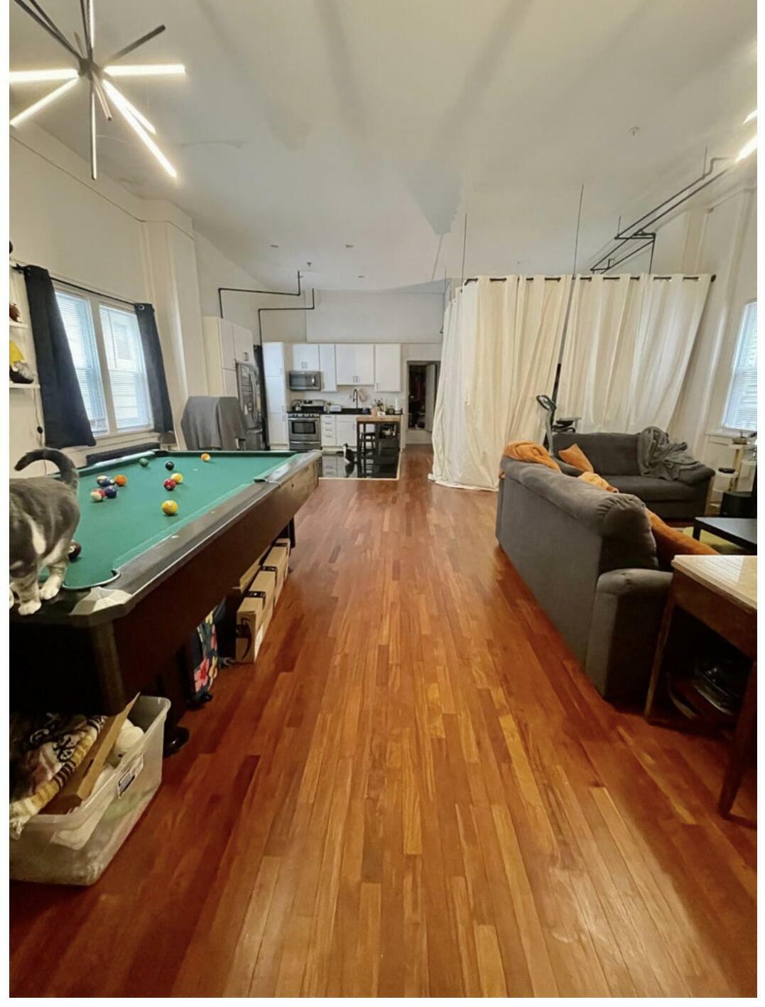 Property Photo: 905 E Clarke St WI 53212