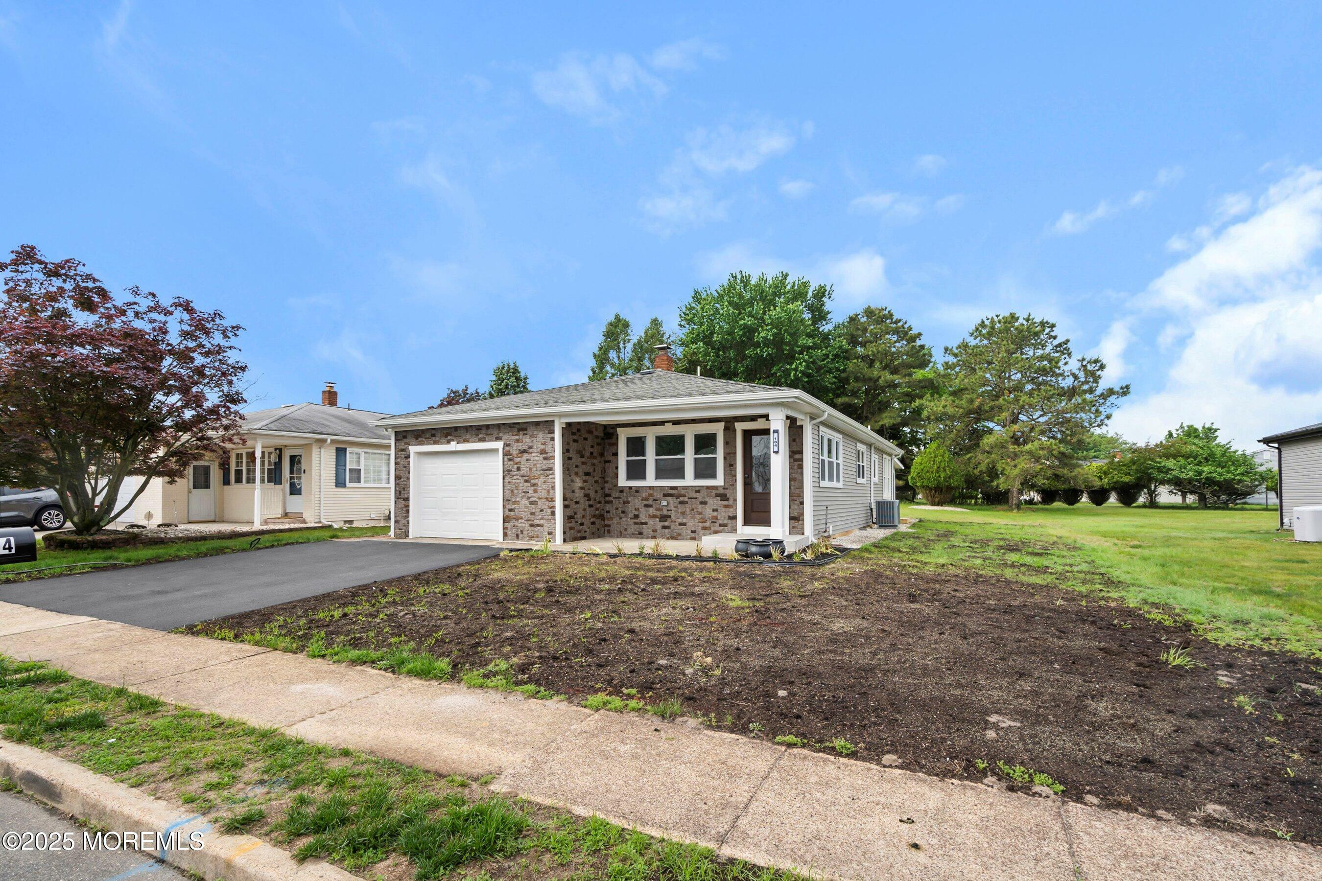 Property Photo: 184 Bonaire Drive NJ 08757