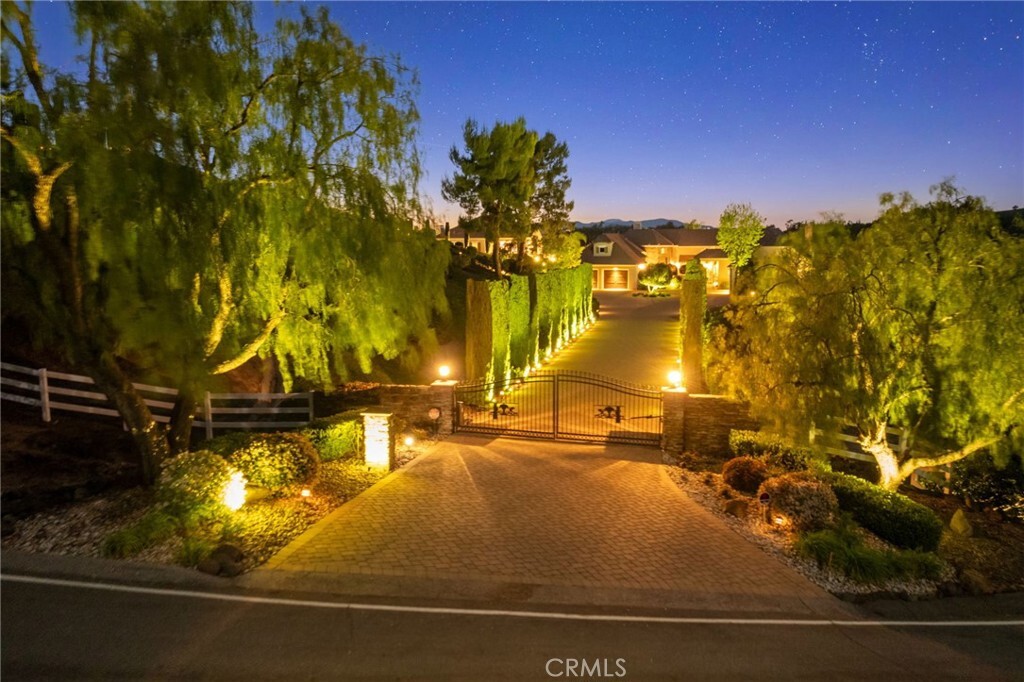 Property Photo:  44195 Sunset Terrace  CA 92590 