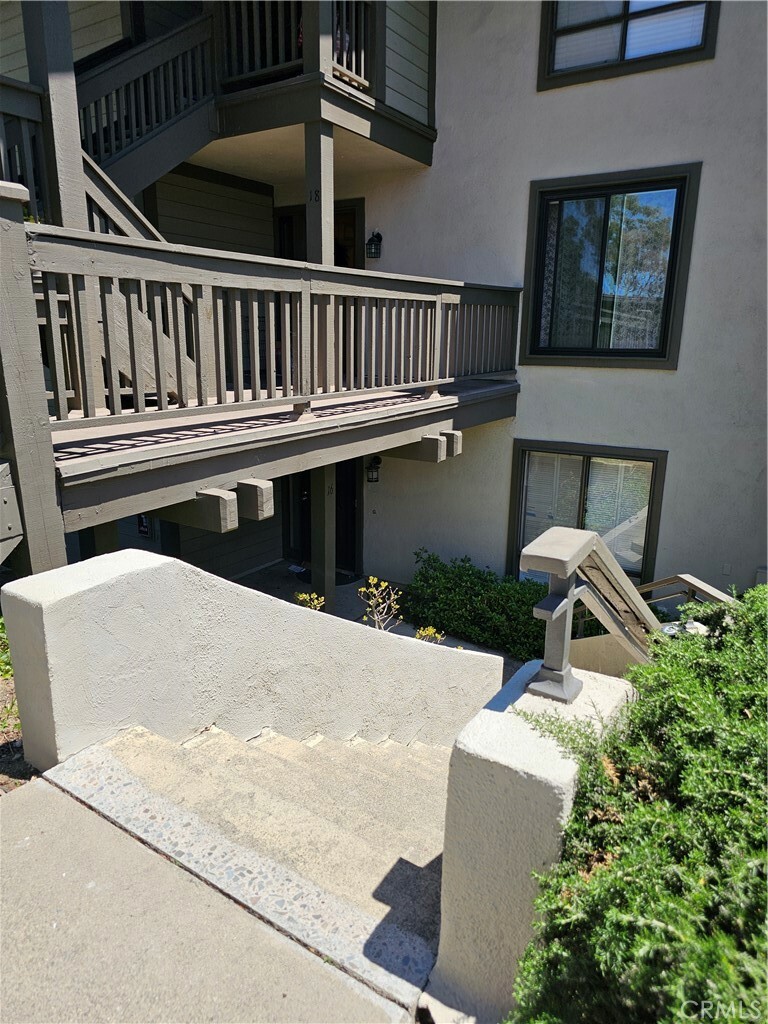Property Photo: 16 Rana 57 CA 92612
