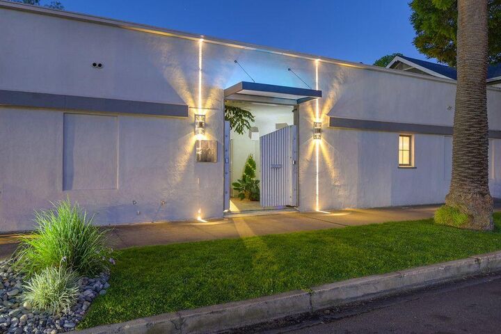 Property Photo:  2101 28th Street  CA 95818