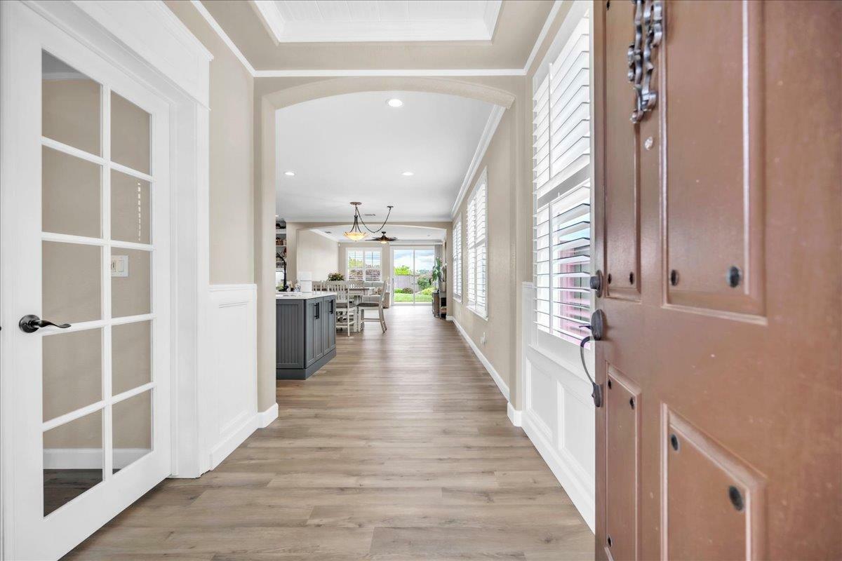 Property Photo: 4117 Torrazzo Way CA 95762