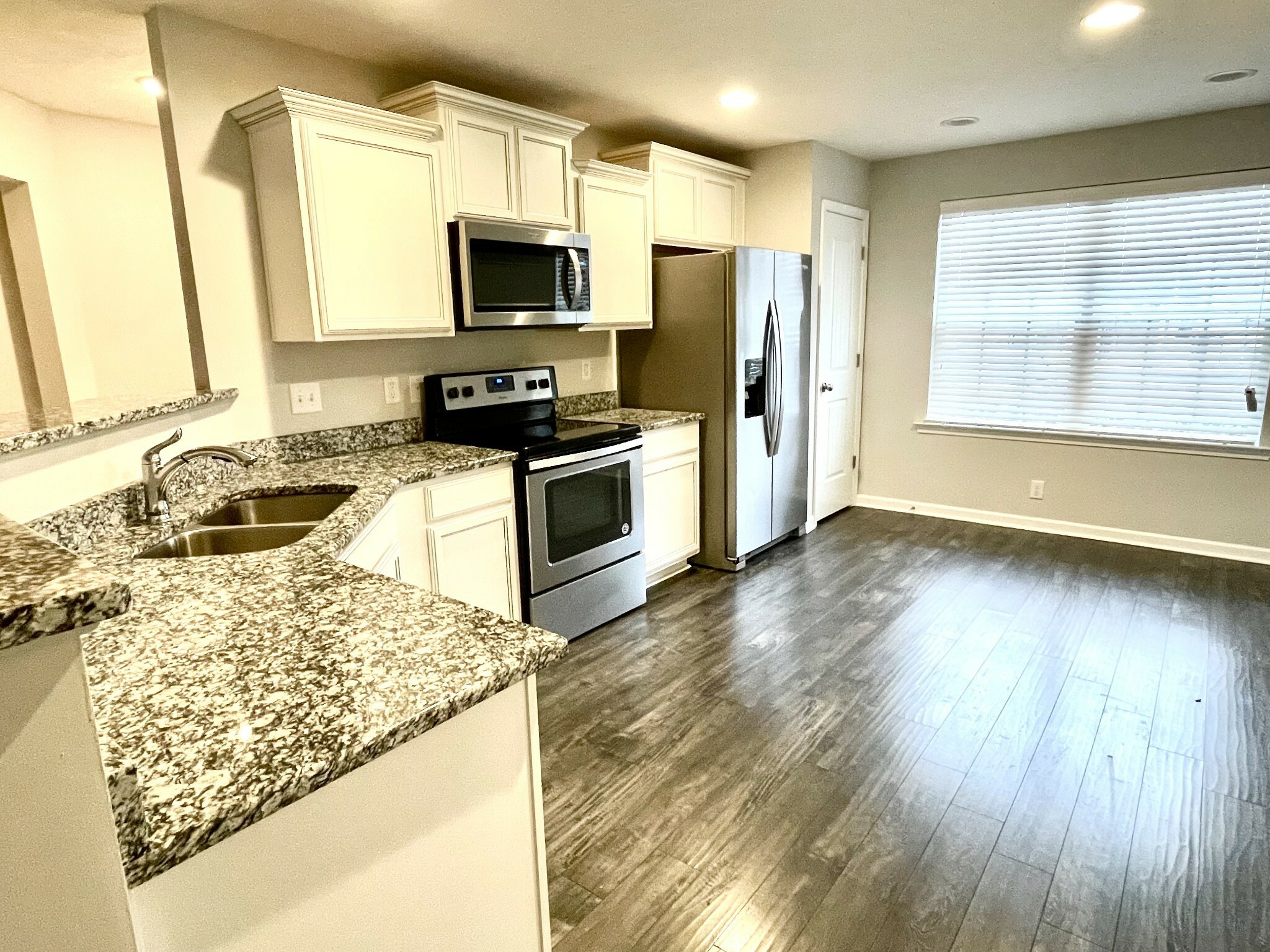 Property Photo: 3447 Nightshade Dr TN 37128