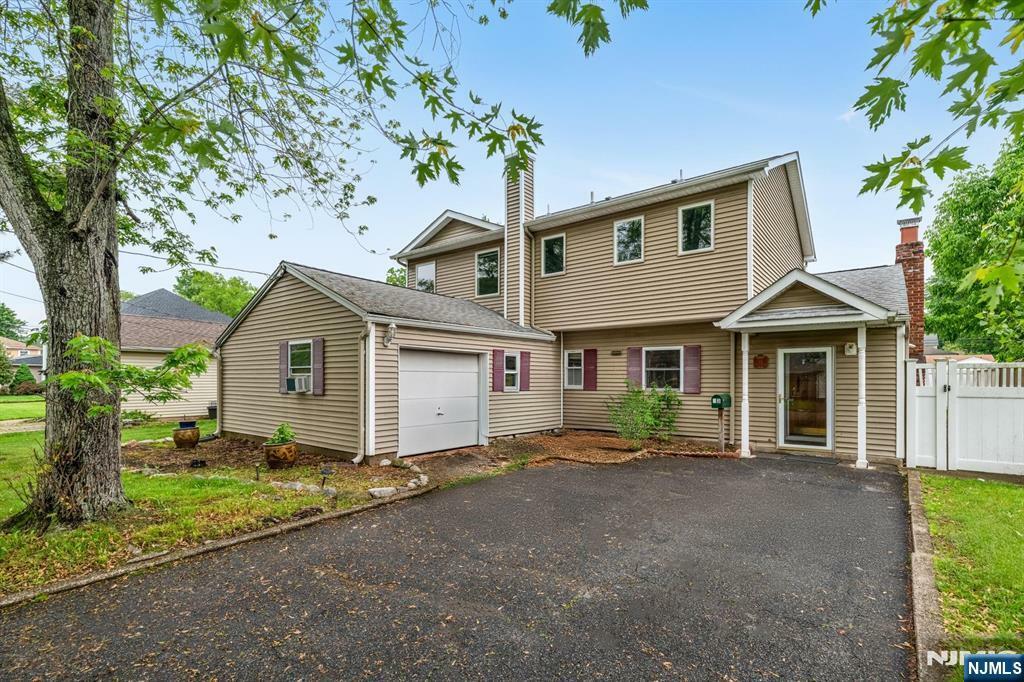 Property Photo: 33 Dogwood Lane NJ 07630