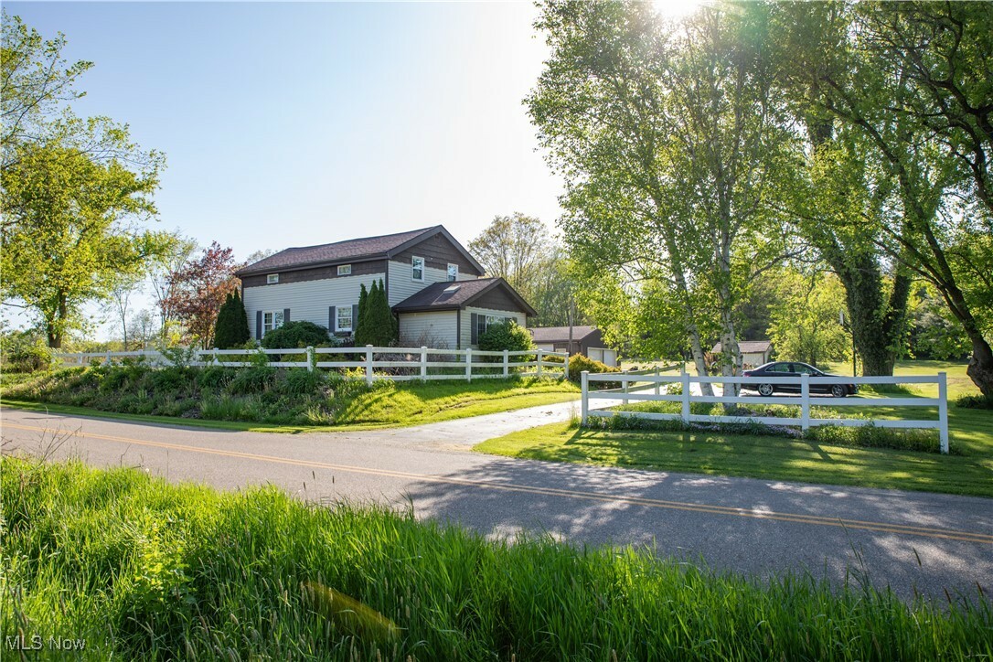 2948 Newton Falls  Newton Falls OH 44444 photo