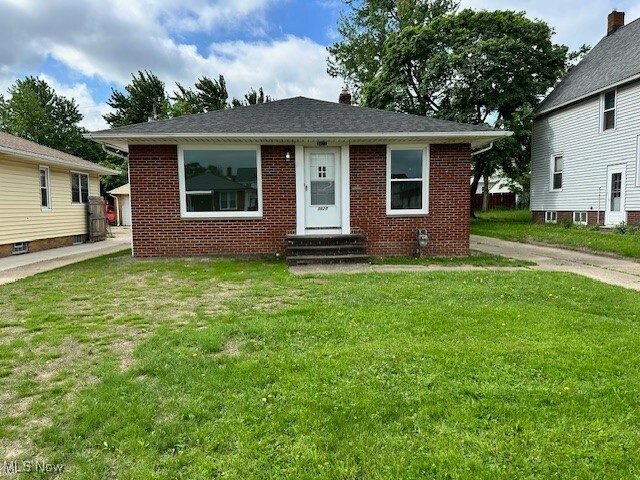 Property Photo: 3427 North Avenue OH 44134