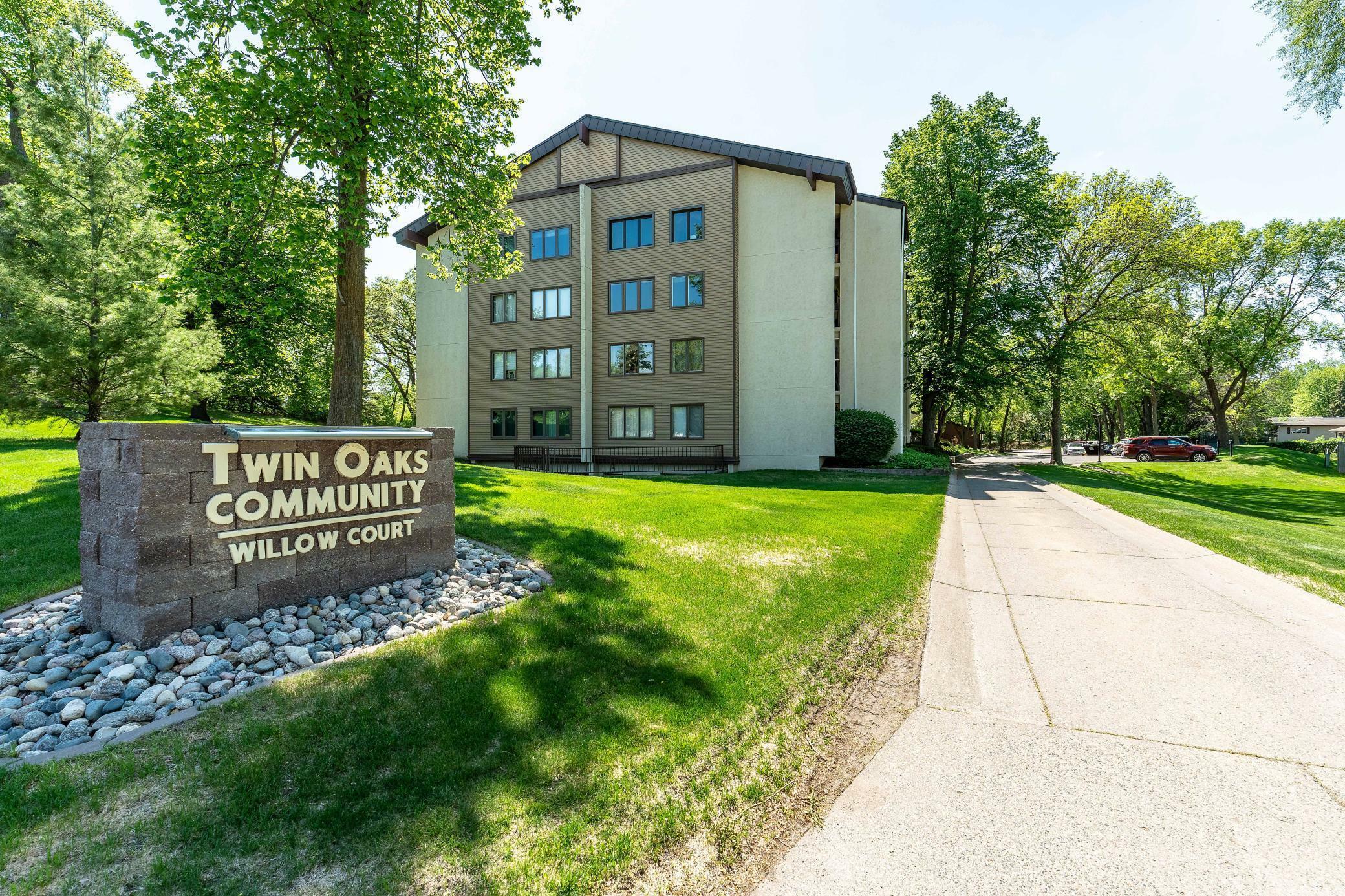 Property Photo: 200 Willow Court 4C MN 56537