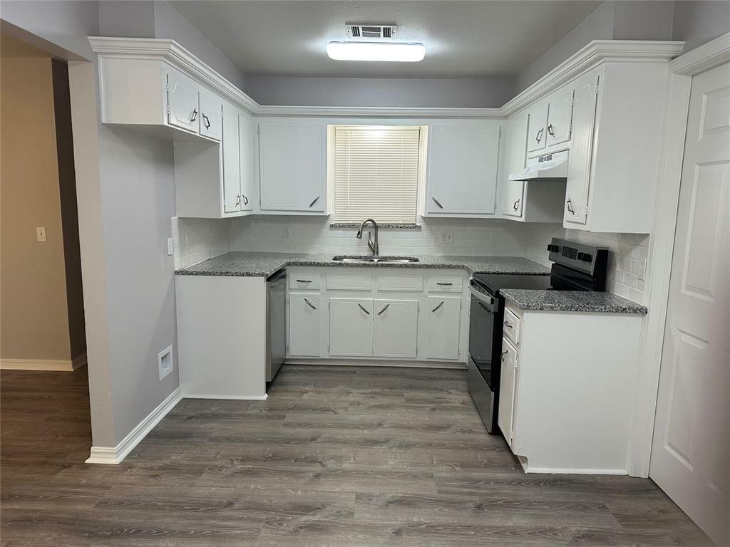 Property Photo:  1516 N City Avenue  OK 73160 