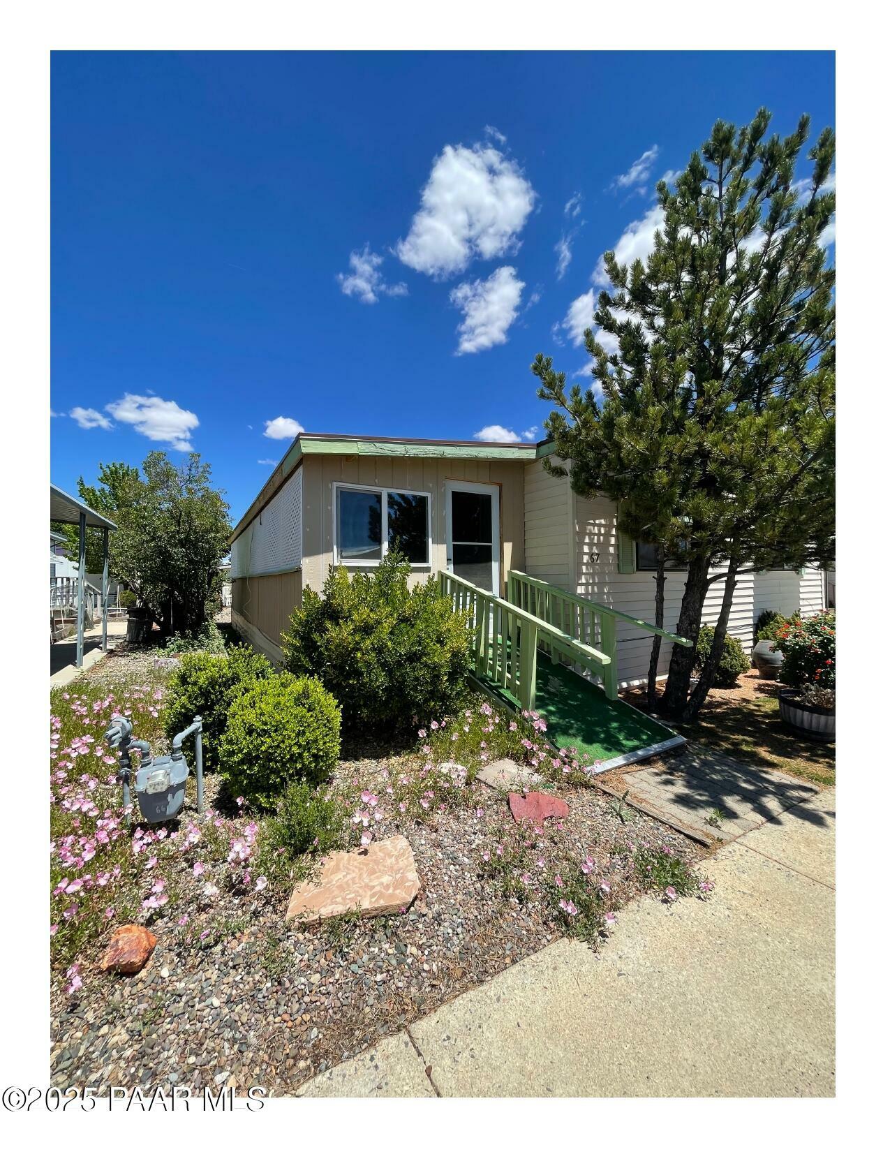 Property Photo: 7901 E State Route 69 #67 AZ 86314