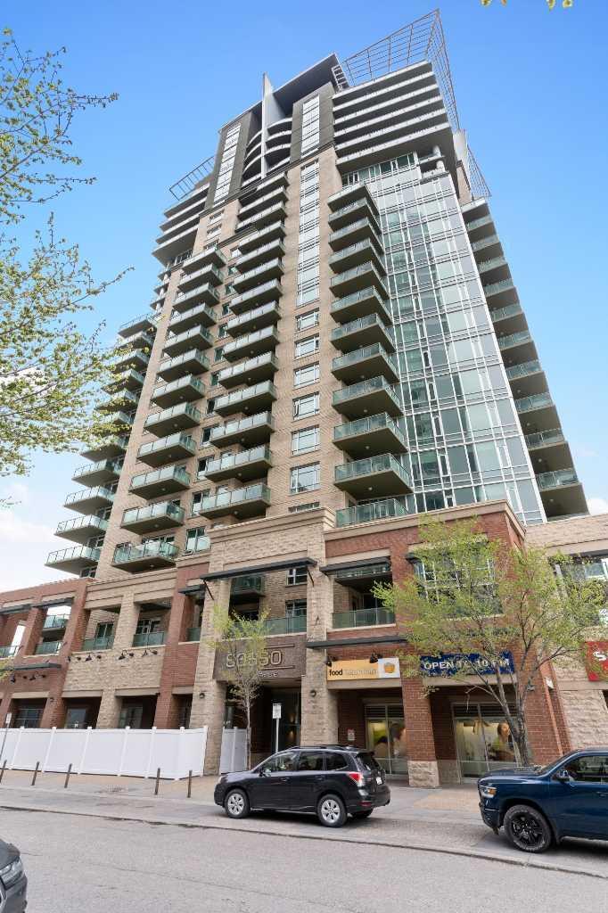 Property Photo: 1410 1 Street SE 202 AB T2G 5T7