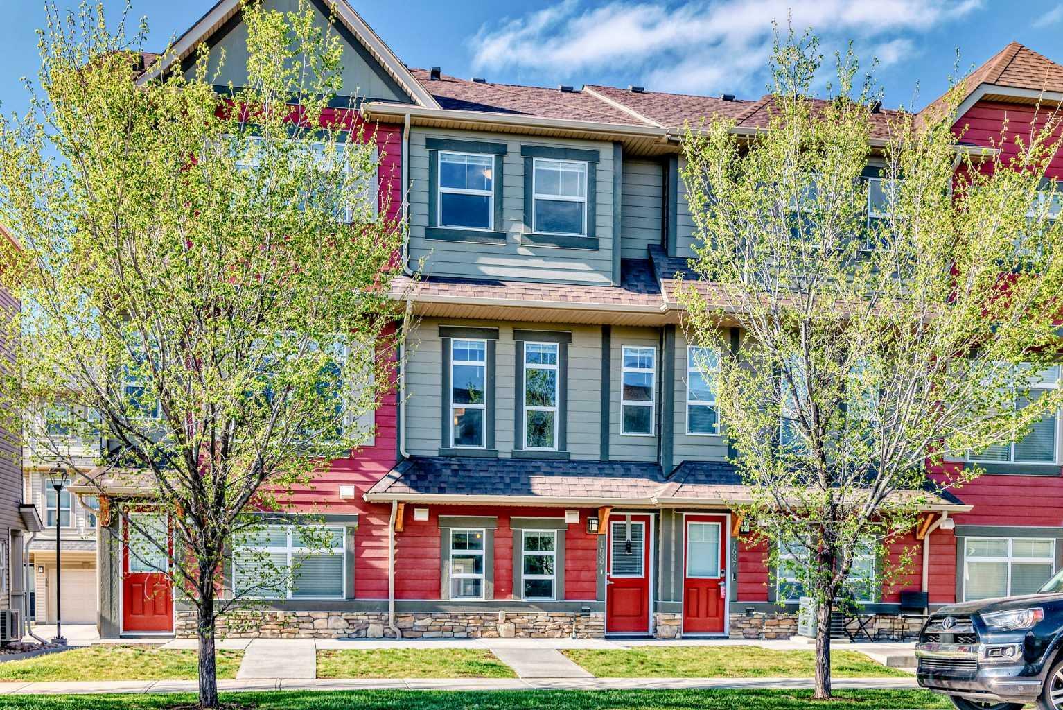 Property Photo: 1639 Legacy Circle SE AB T2X 4B9