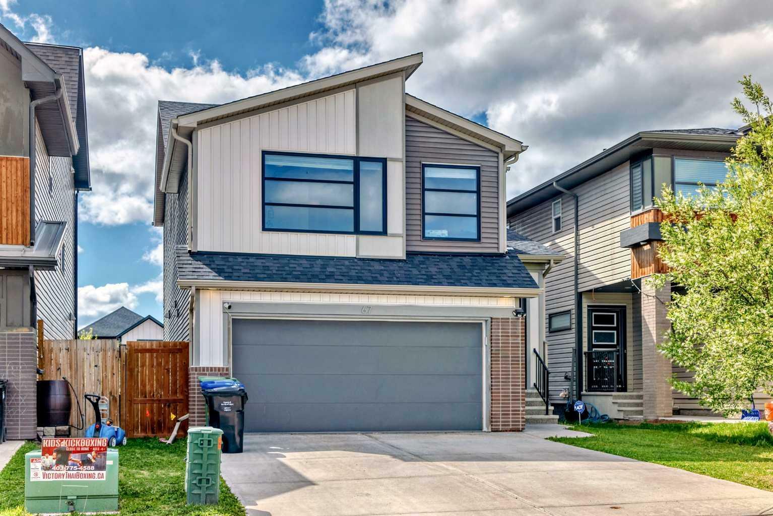 Property Photo: 67 Walden Green SE AB T2X 0Z4