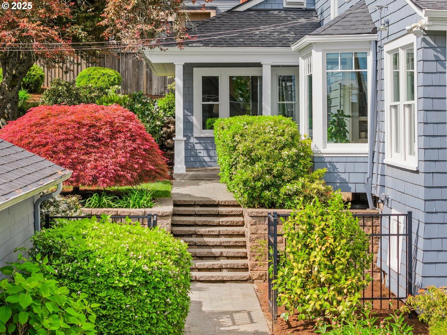 Property Photo: 3537 SW Woods St OR 97221