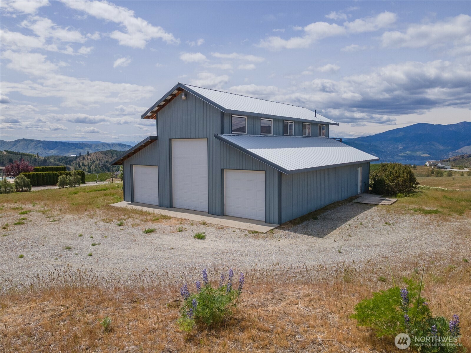 Property Photo:  645  Chelan Trails Road  WA 98816 
