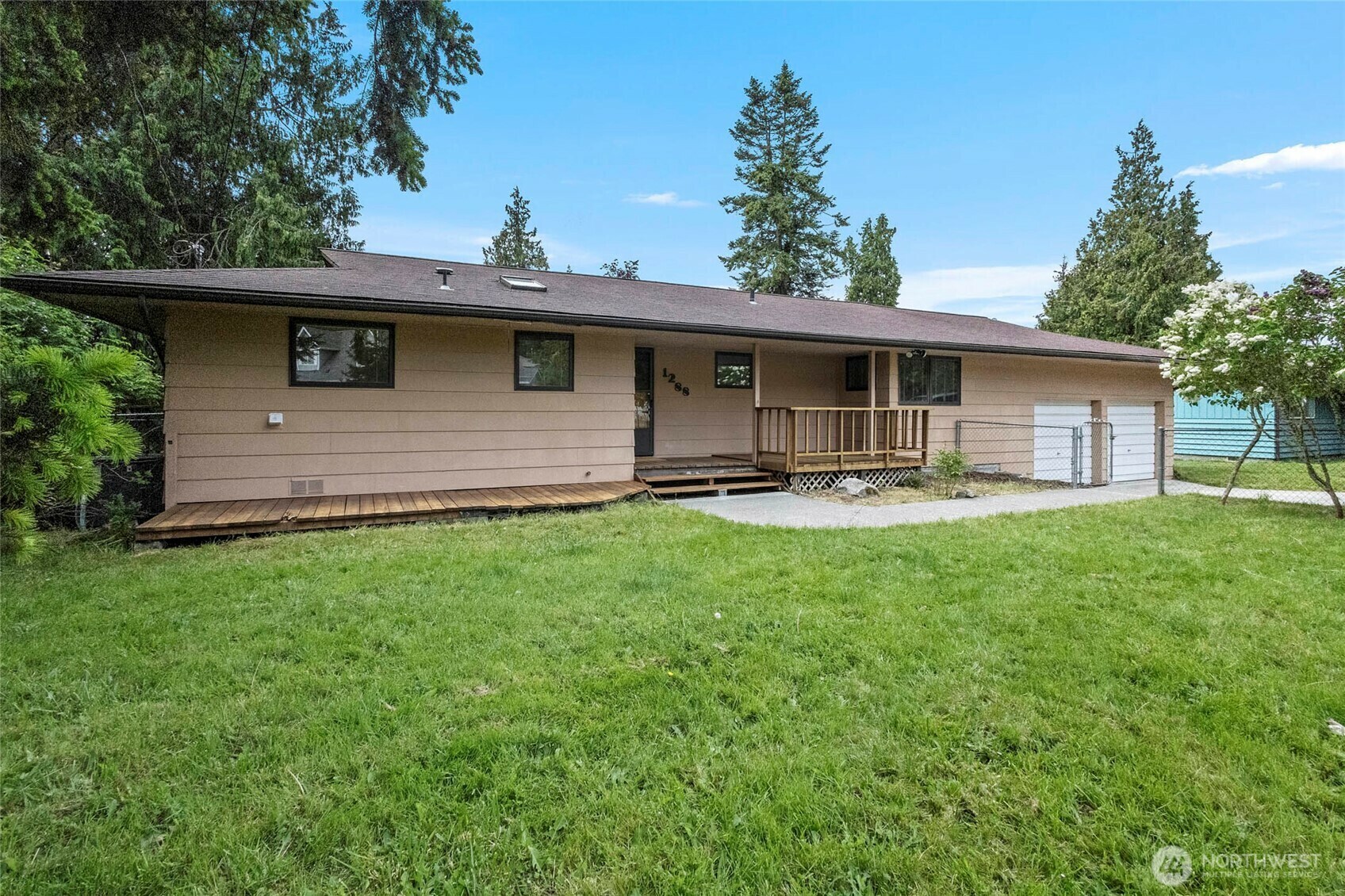 1288  Admirals Drive  Coupeville WA 98239 photo