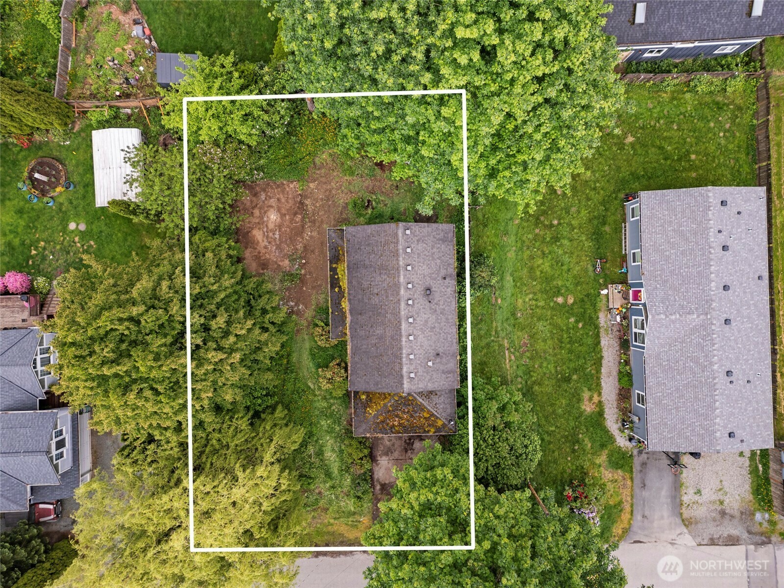 Property Photo: 16005 357th Avenue SE WA 98294