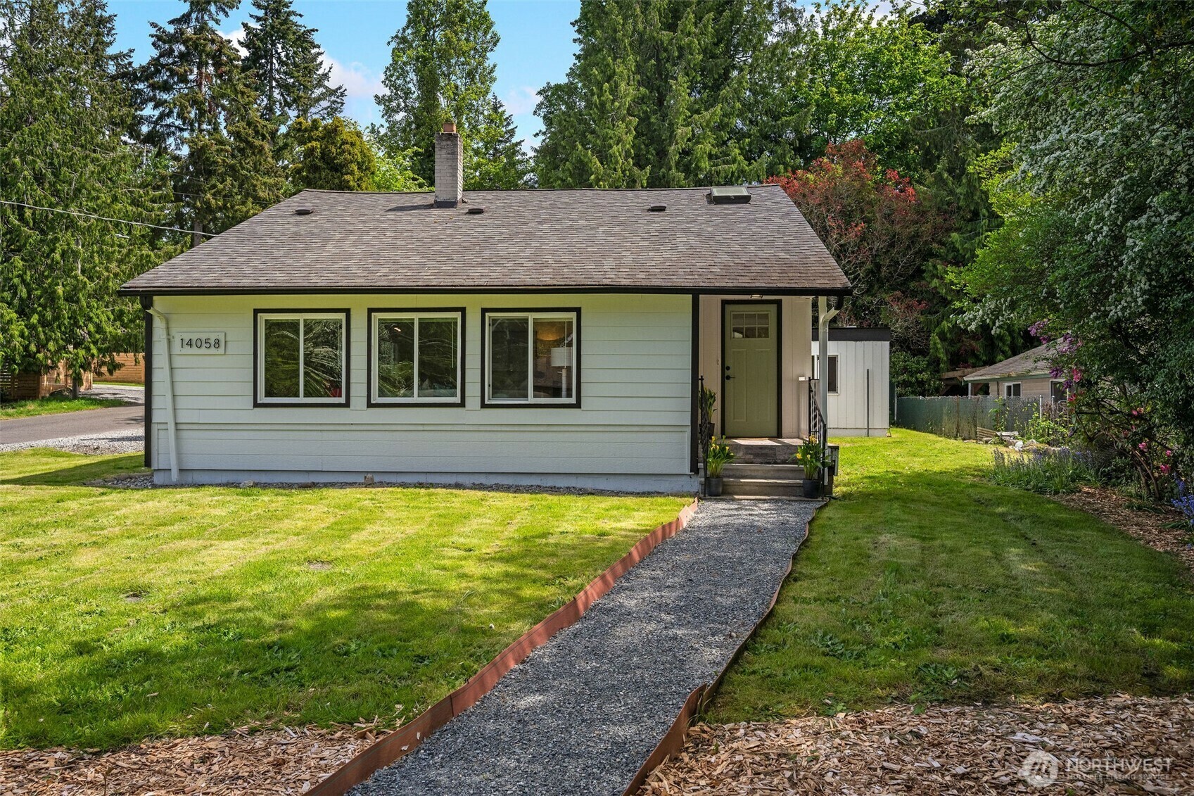 14058  20th Avenue NE A  Seattle WA 98125 photo