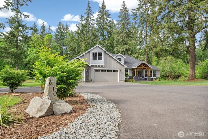 Property Photo: 8110 NE 272nd Circle WA 98604
