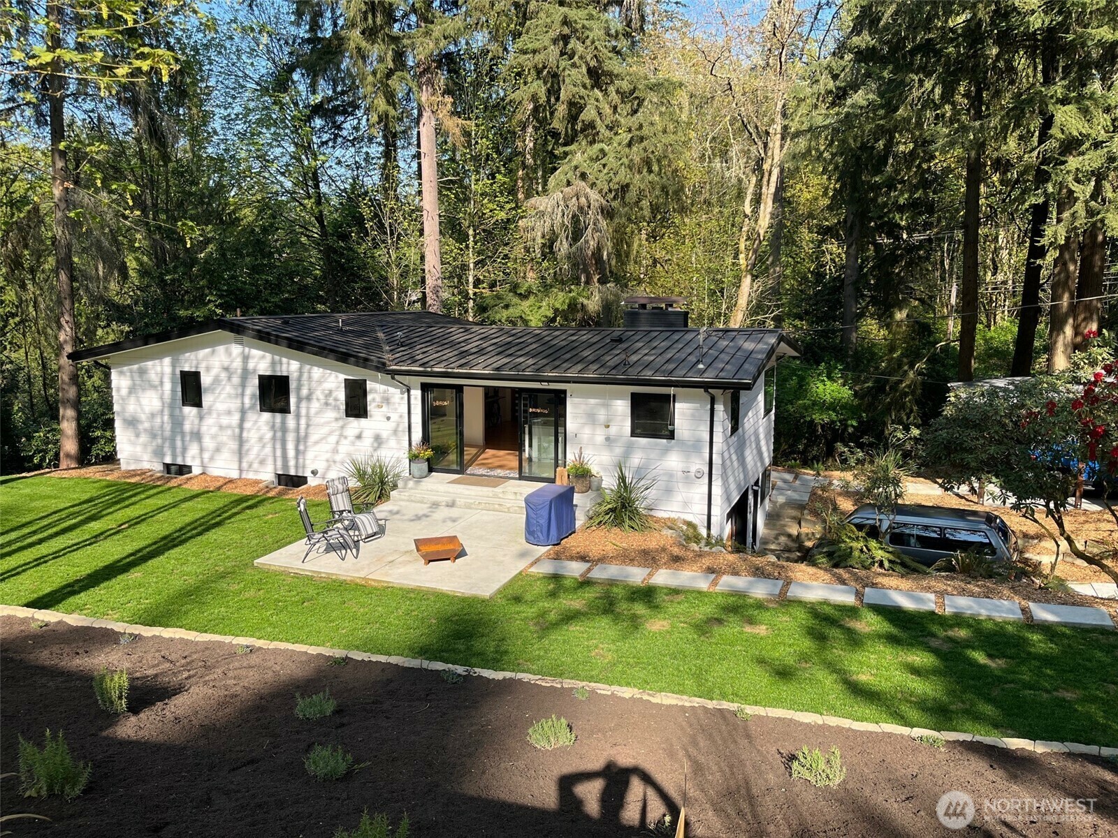 Property Photo: 17555 164th Avenue NE WA 98072