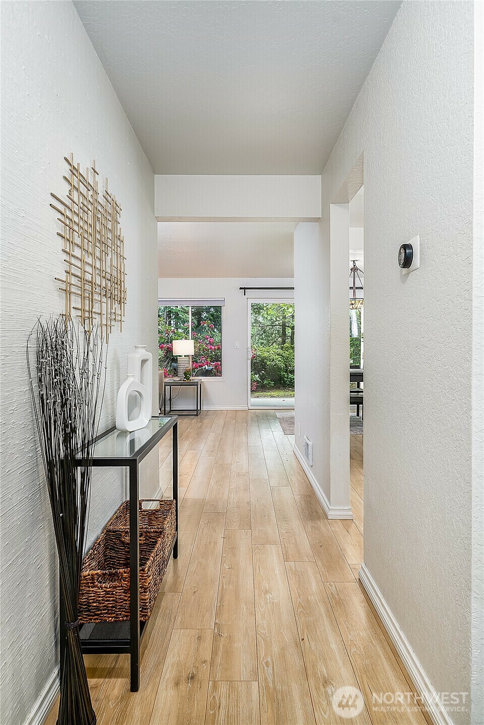 Property Photo: 17924 23rd Lane NE 101 WA 98155