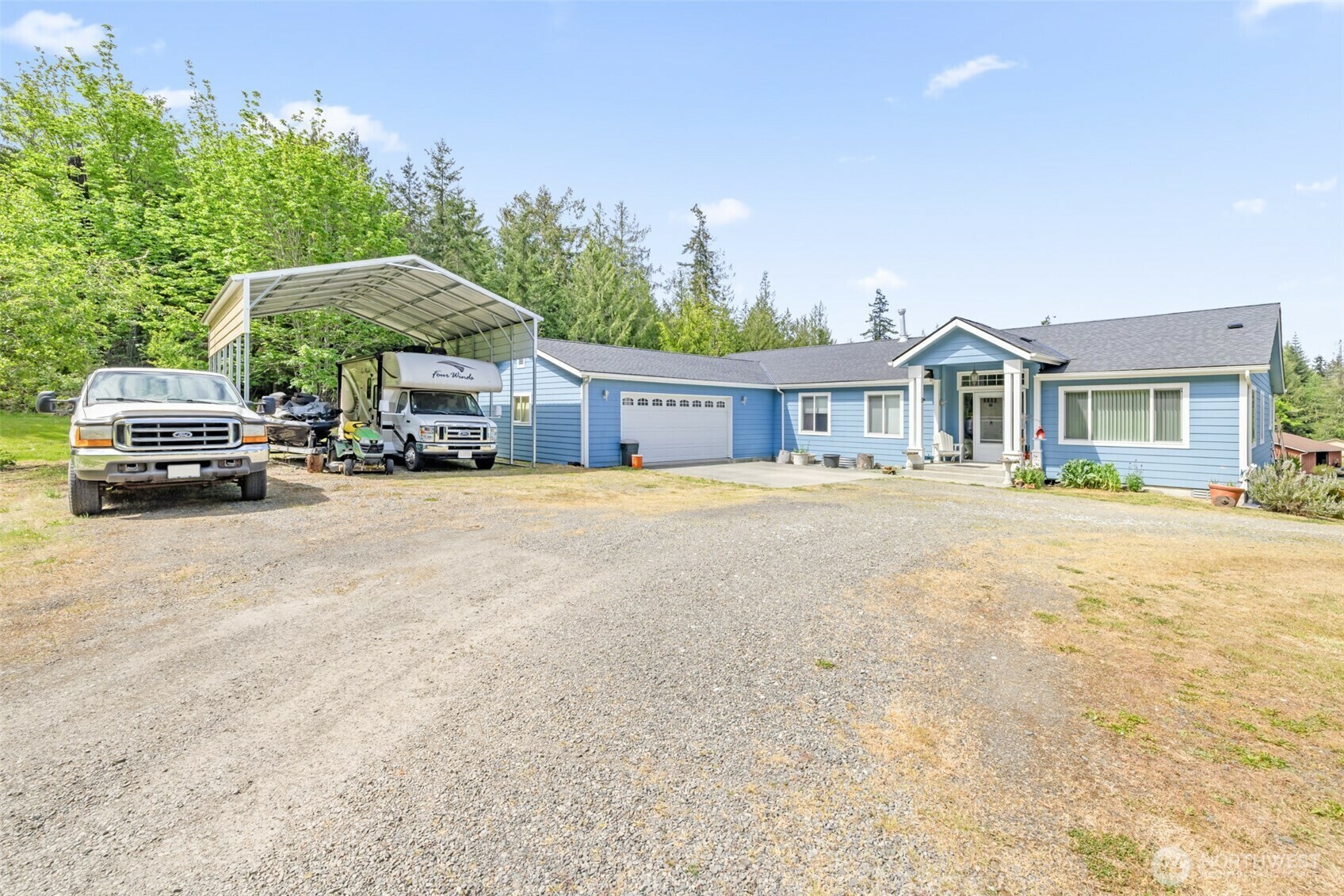 Property Photo:  399  Pike Place  WA 98382 