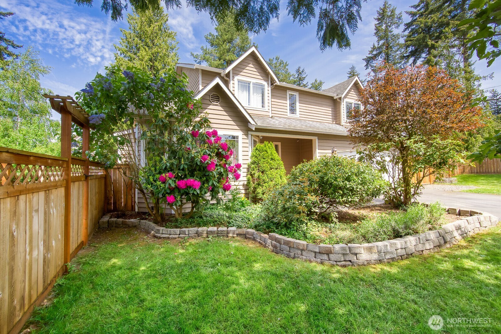 12203  Densmore Avenue N  Seattle WA 98133 photo