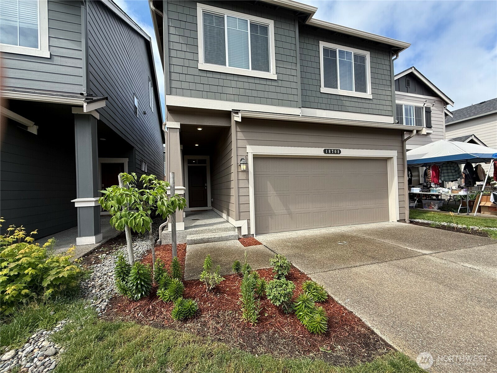 Property Photo:  18708  108th Avenue SE  WA 98374 