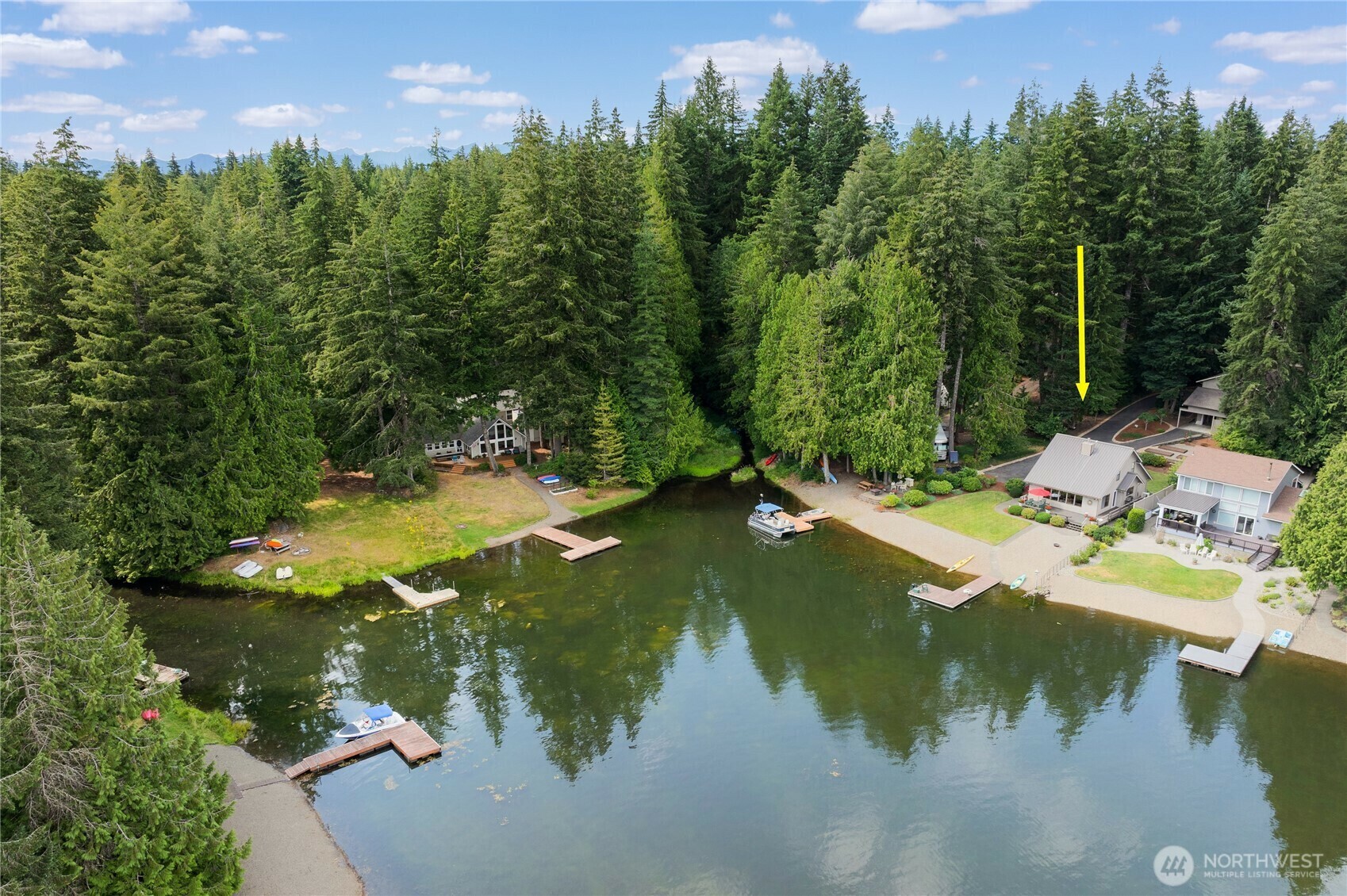 Property Photo: 130 E Way To Tipperary Street WA 98584