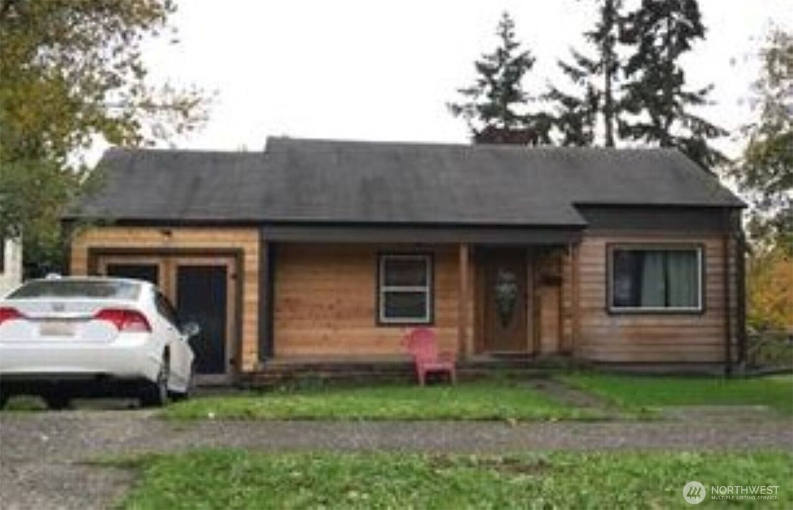 Property Photo: 1711 S Shelton Street WA 98108