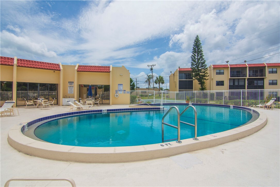Property Photo: 2050 Oleander Boulevard 2-206 FL 34950