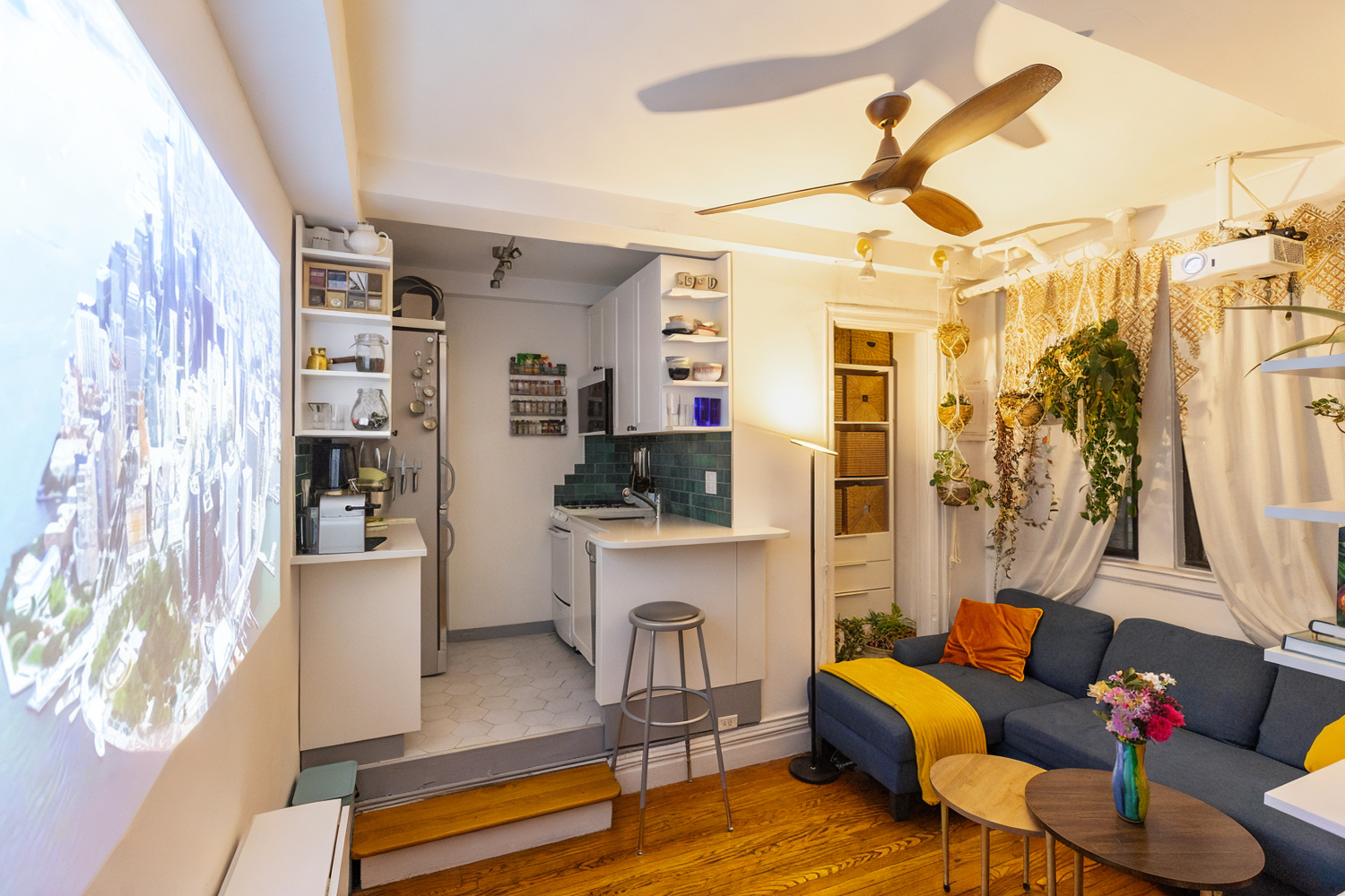 Property Photo: 226 E 12th Street 1F NY 10003