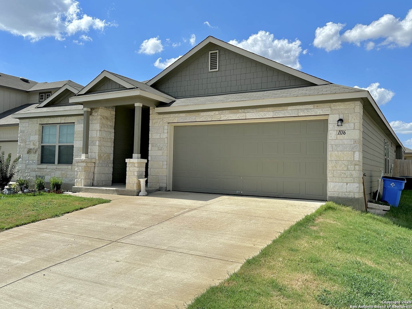 Property Photo: 1116 Eagle TX 78155