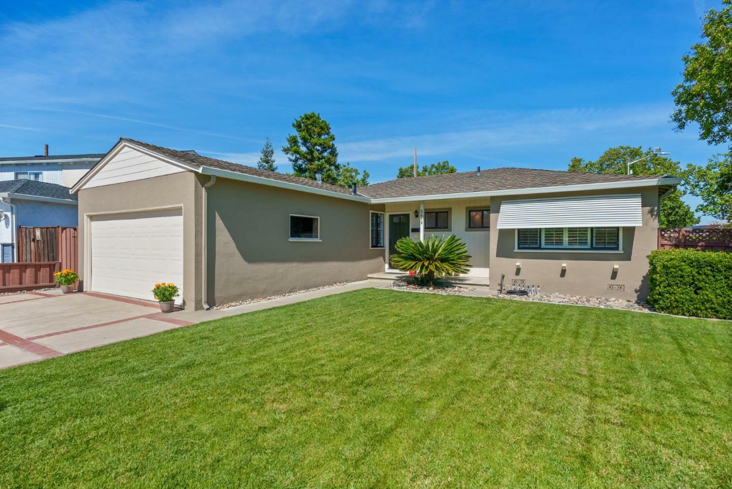Property Photo: 3468 Bella Vista Court CA 95051