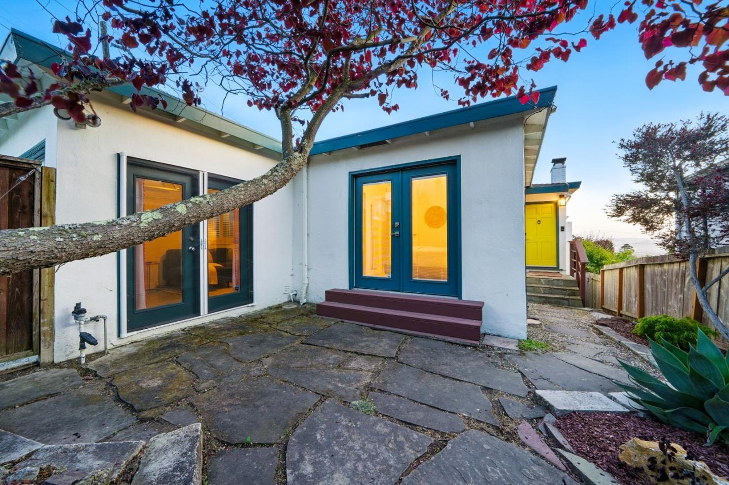 Property Photo:  6532 Claremont Avenue  CA 94805 