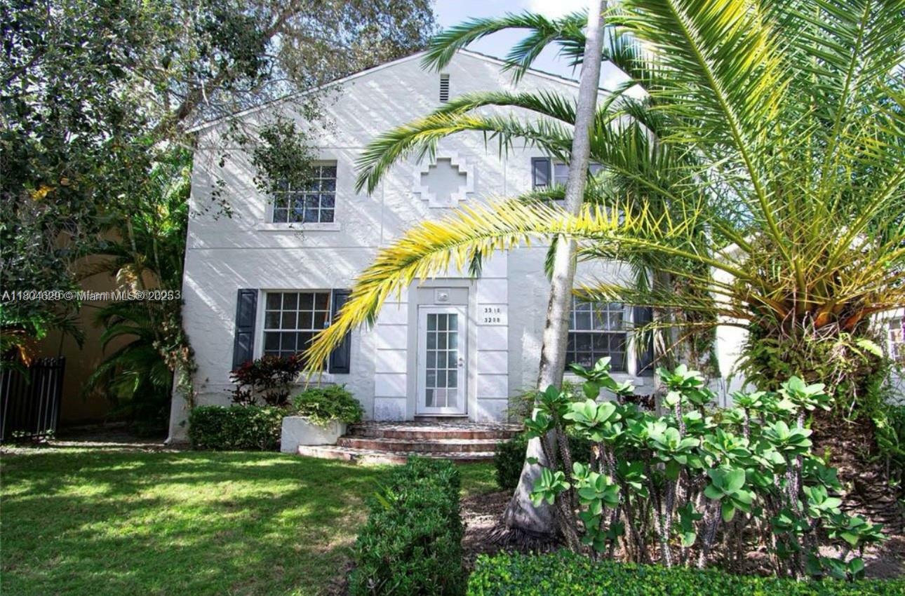 Property Photo: 3306 S Le Jeune Rd 3306 FL 33134
