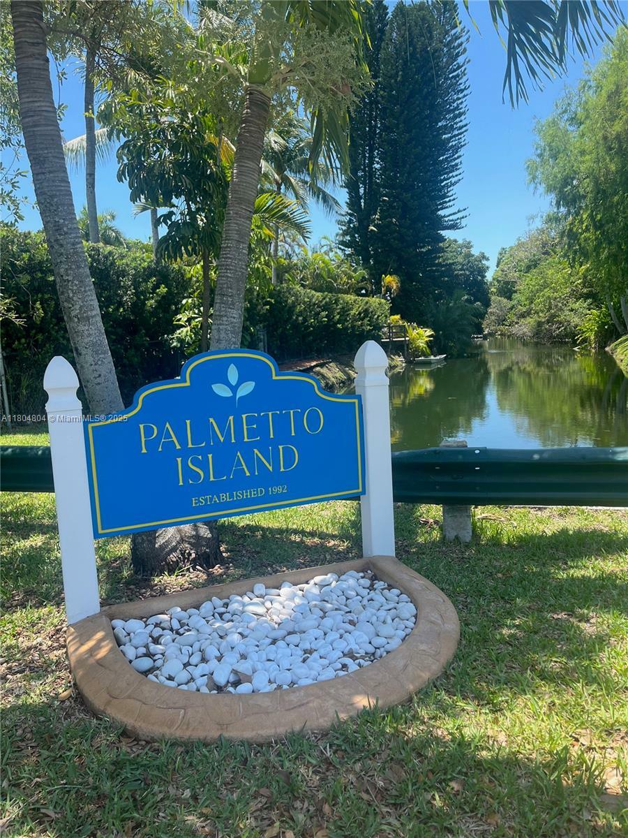 Property Photo: 13000 SW 69th Ct FL 33156