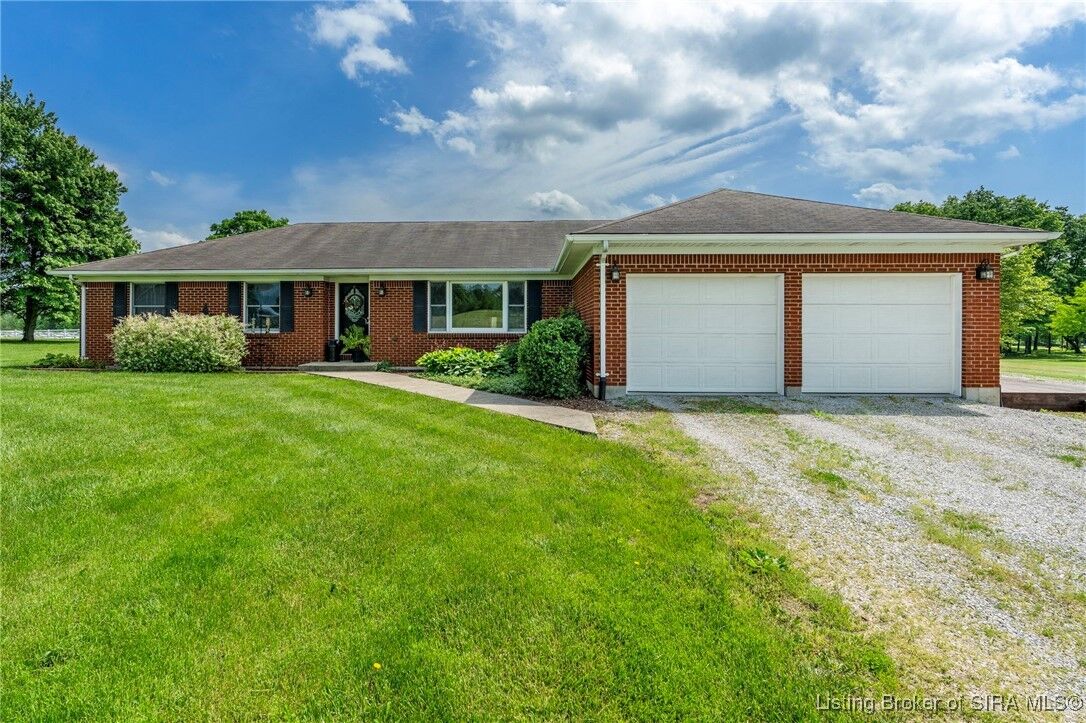 Property Photo: 1048 E Radio Tower Road IN 47177