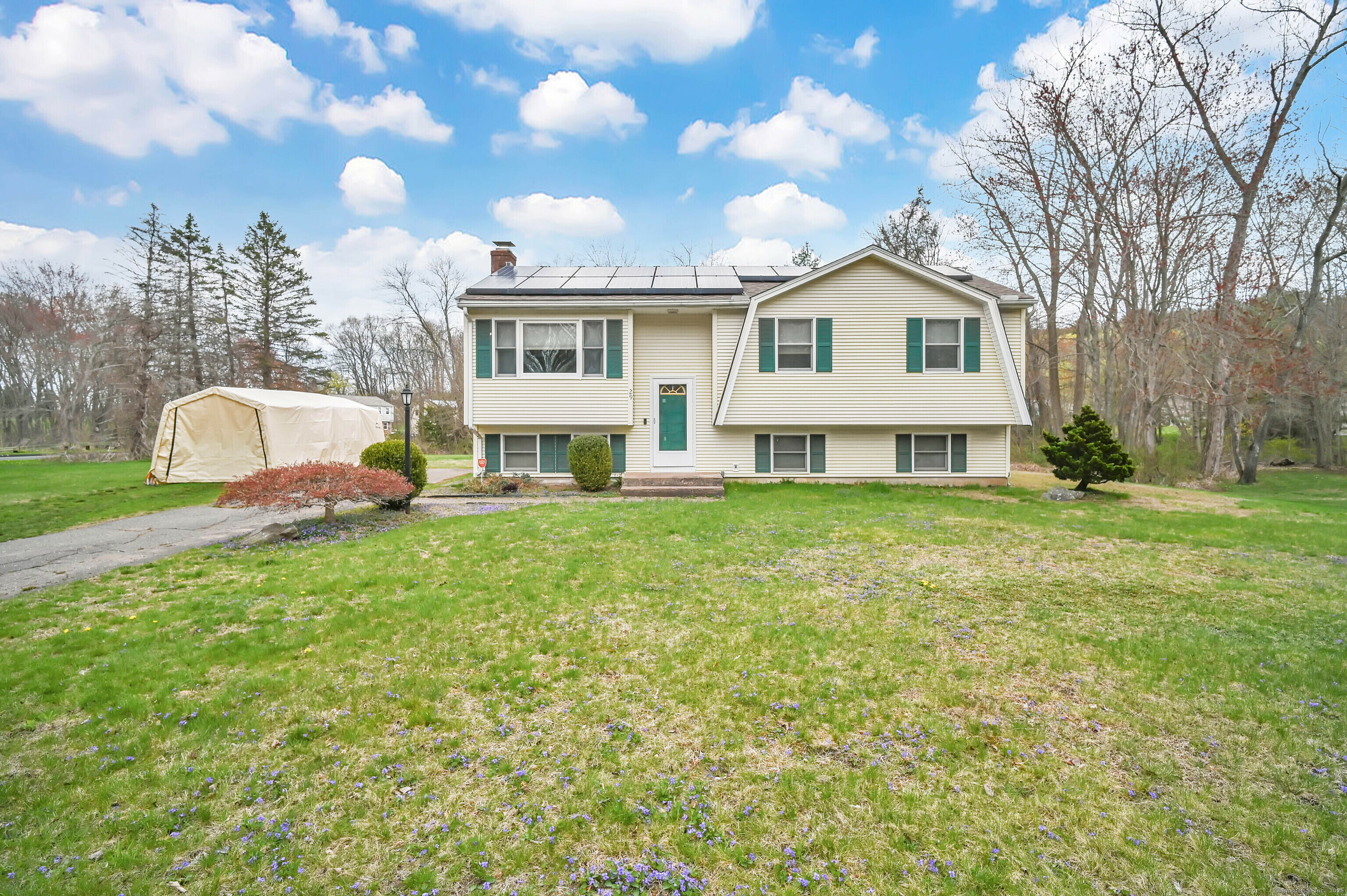 Property Photo: 29 Blueberry Circle CT 06029