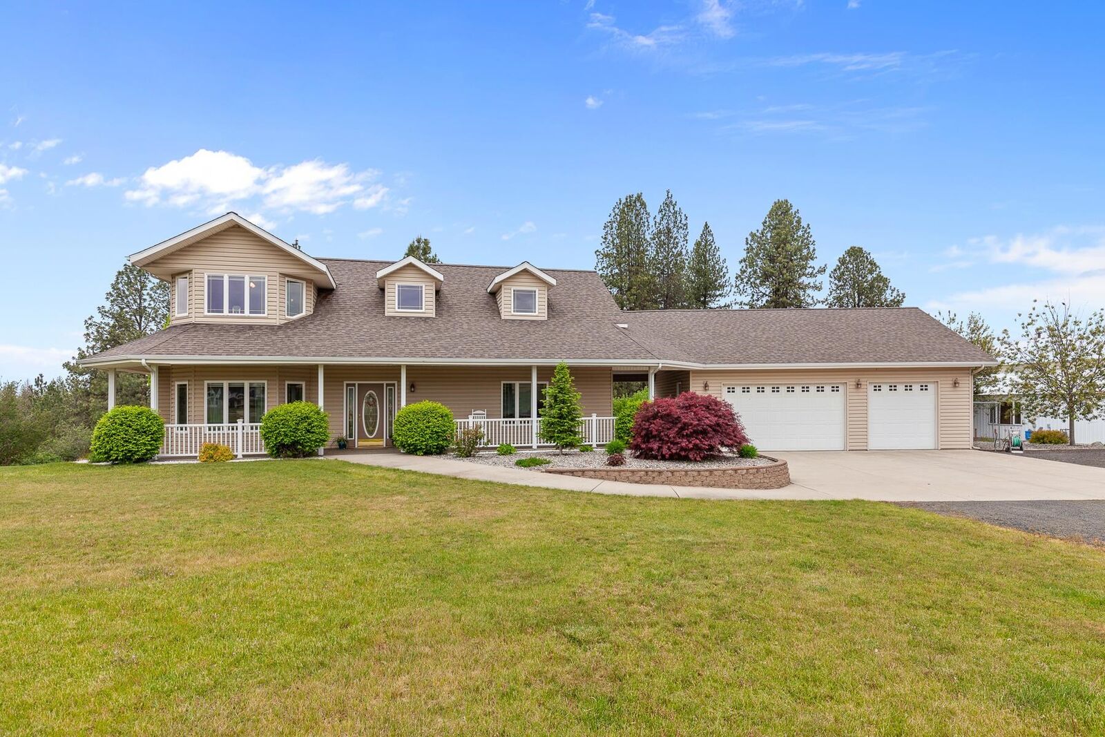 Property Photo:  17509 N Hardesty Rd  WA 99005-0000 