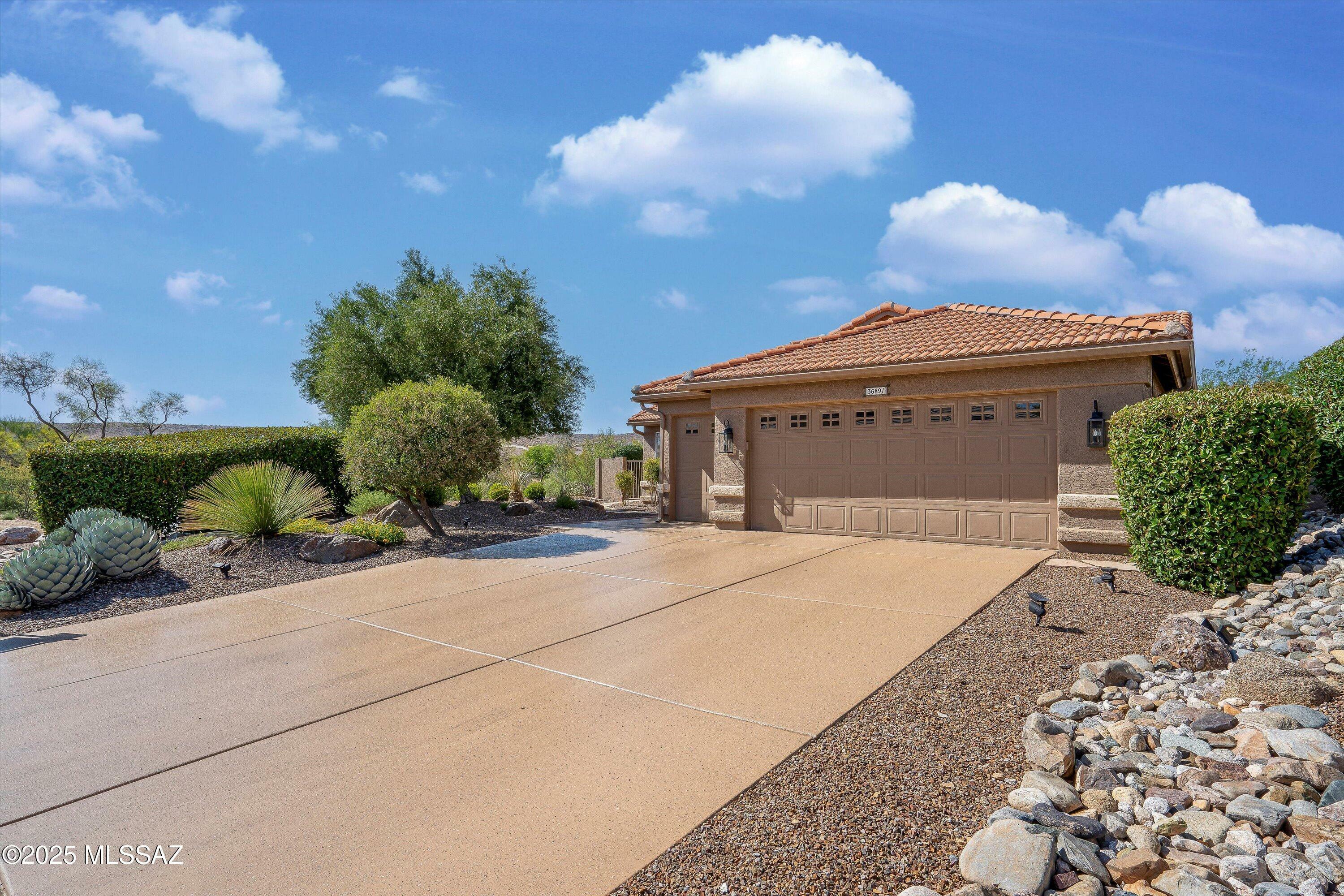 Property Photo:  36891 S Ridgeview Boulevard  AZ 85739 