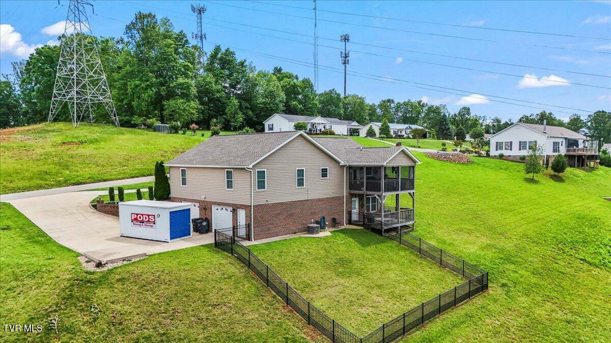Property Photo: 4892 Eagle Pointe Drive TN 37664