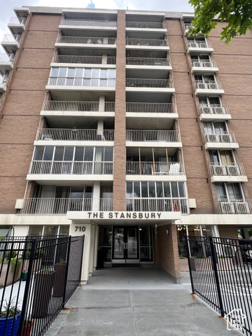 Property Photo: 710 E 200 S 8C UT 84102