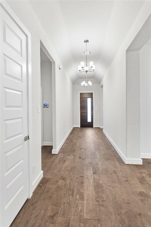 Property Photo: 422 Sitlington Lane TX 78738