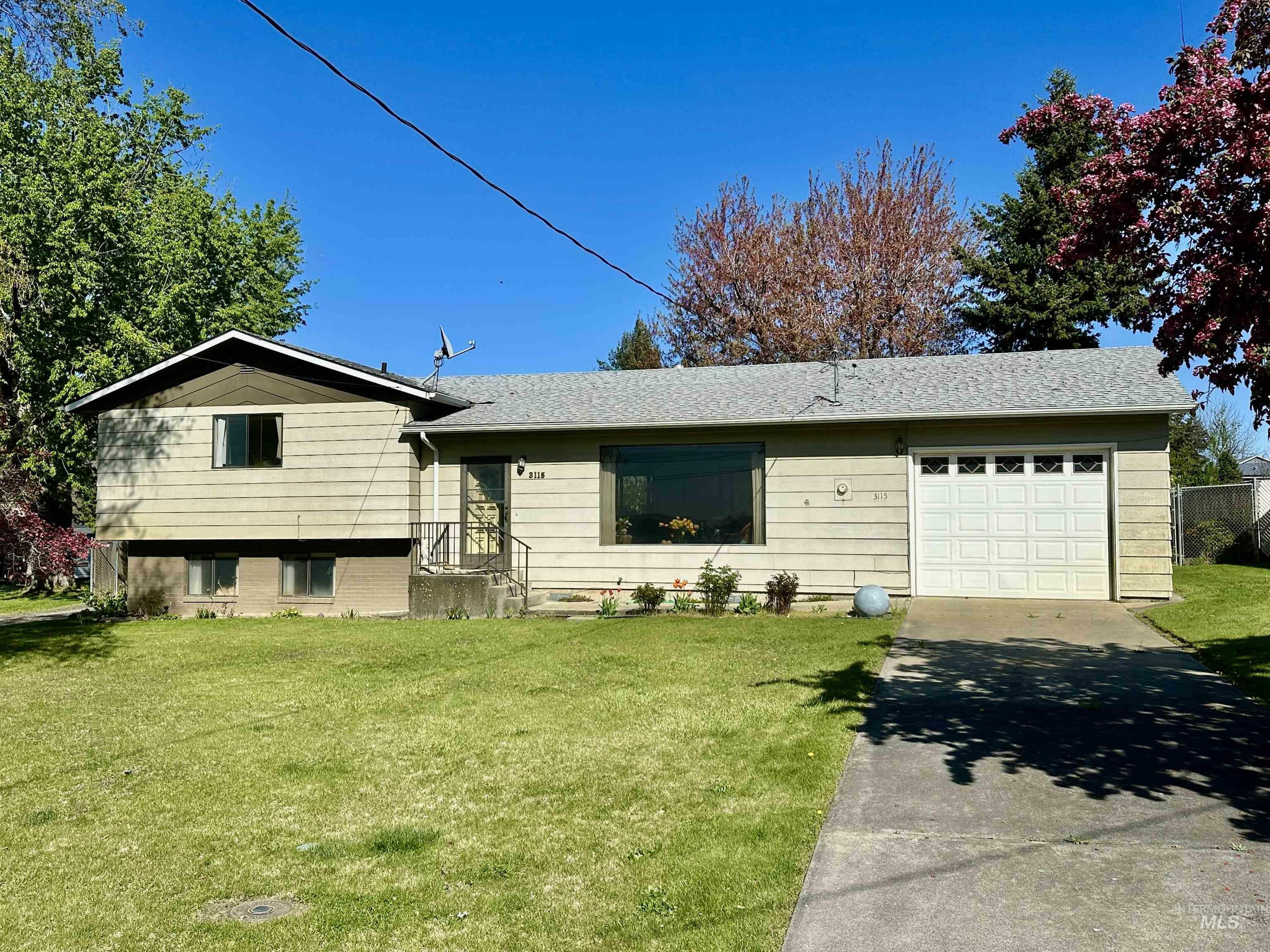 3115 6th St  Lewiston ID 83501 photo