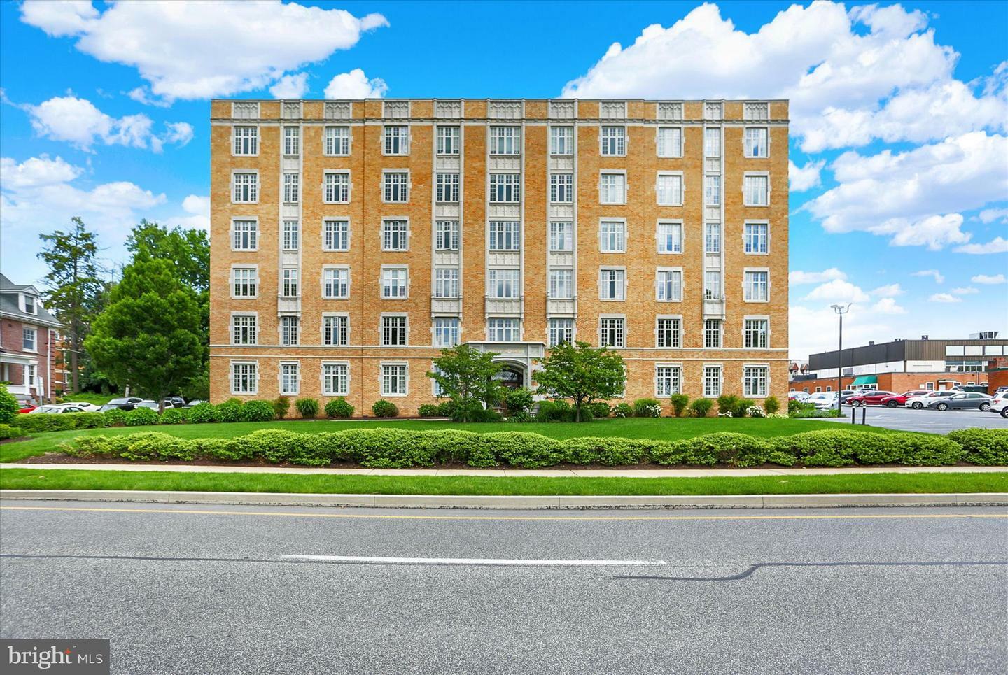 Property Photo: 1525 N Front Street 307 PA 17102