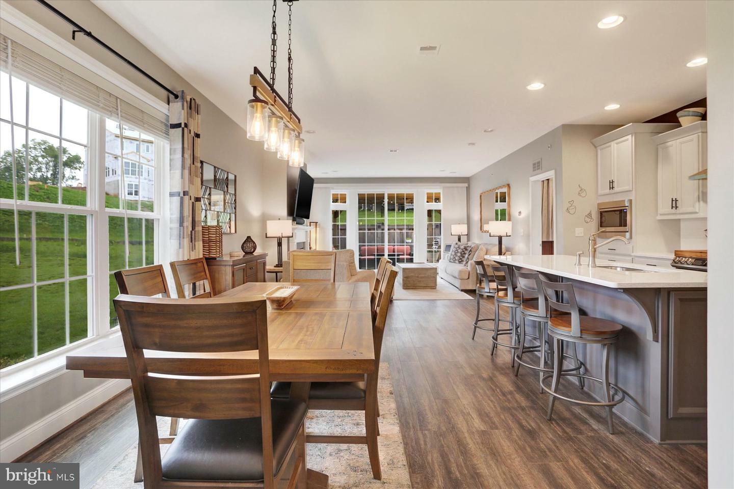Property Photo: 3118 Grove Court PA 17055