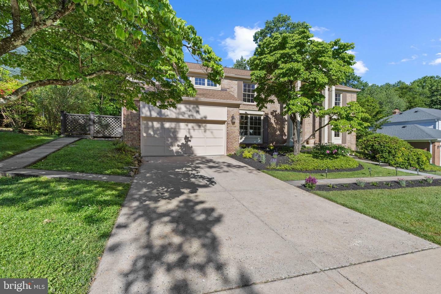 Property Photo: 10814 Hob Nail Court MD 20854